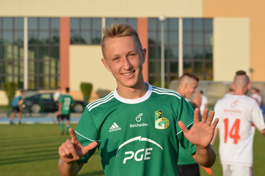 IV liga: Siedem goli "Lewego"