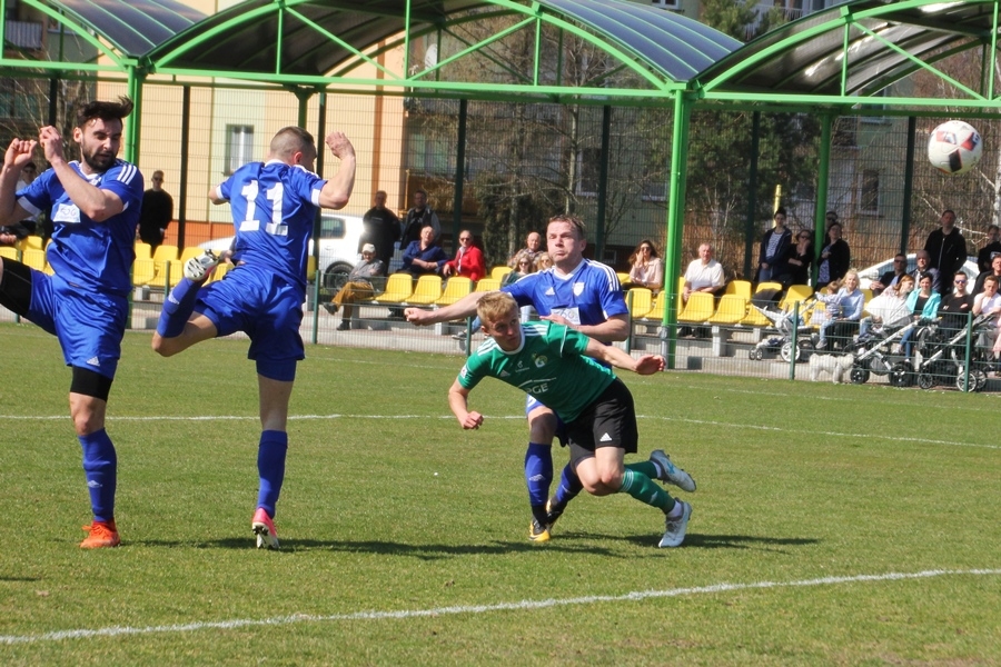 IV liga: Remis rezerw z liderem