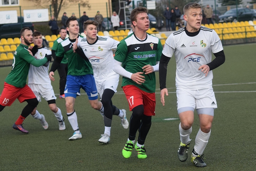 CLJ U-18: Przegrany sparing ze Zniczem