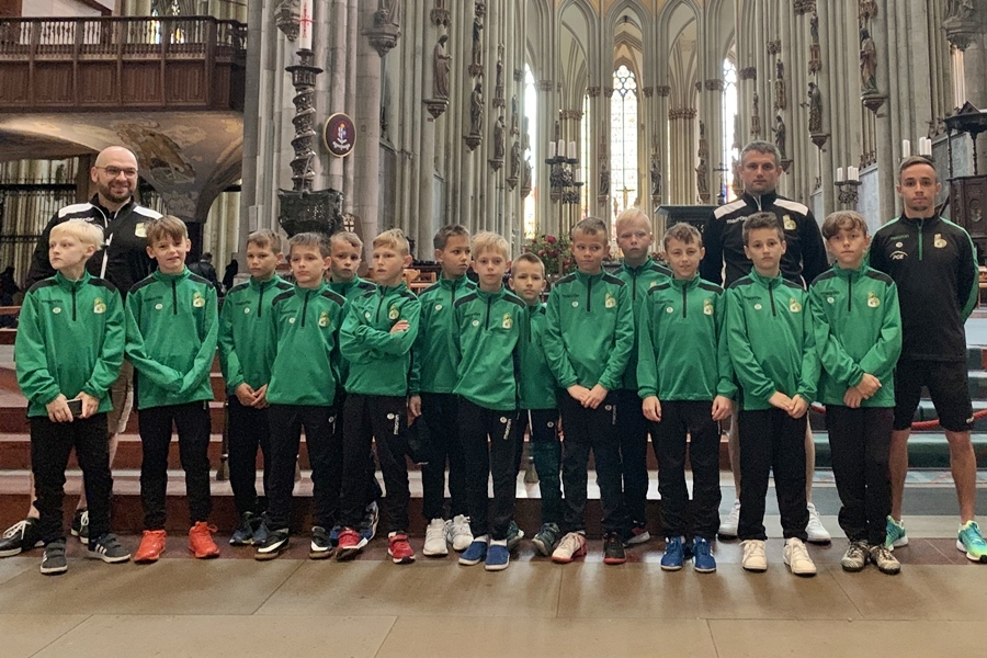 GKS Bełchatów 2010 występował w Kolonii