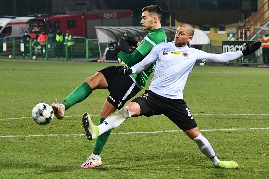 Mecz z Chrobrym w IPLA.TV